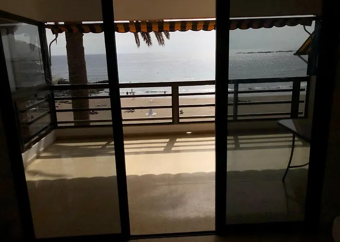 Espectacular En Primera Linea De La Playa Apartment