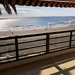 Espectacular En Primera Linea De La Playa * Telde