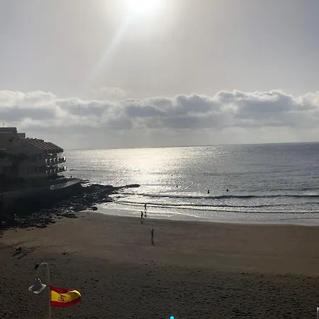 Espectacular En Primera Linea De La Playa * Тельде