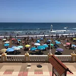 Espectacular En Primera Linea De La Playa Lejlighed *