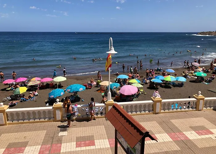 Espectacular En Primera Linea De La Playa דירה *